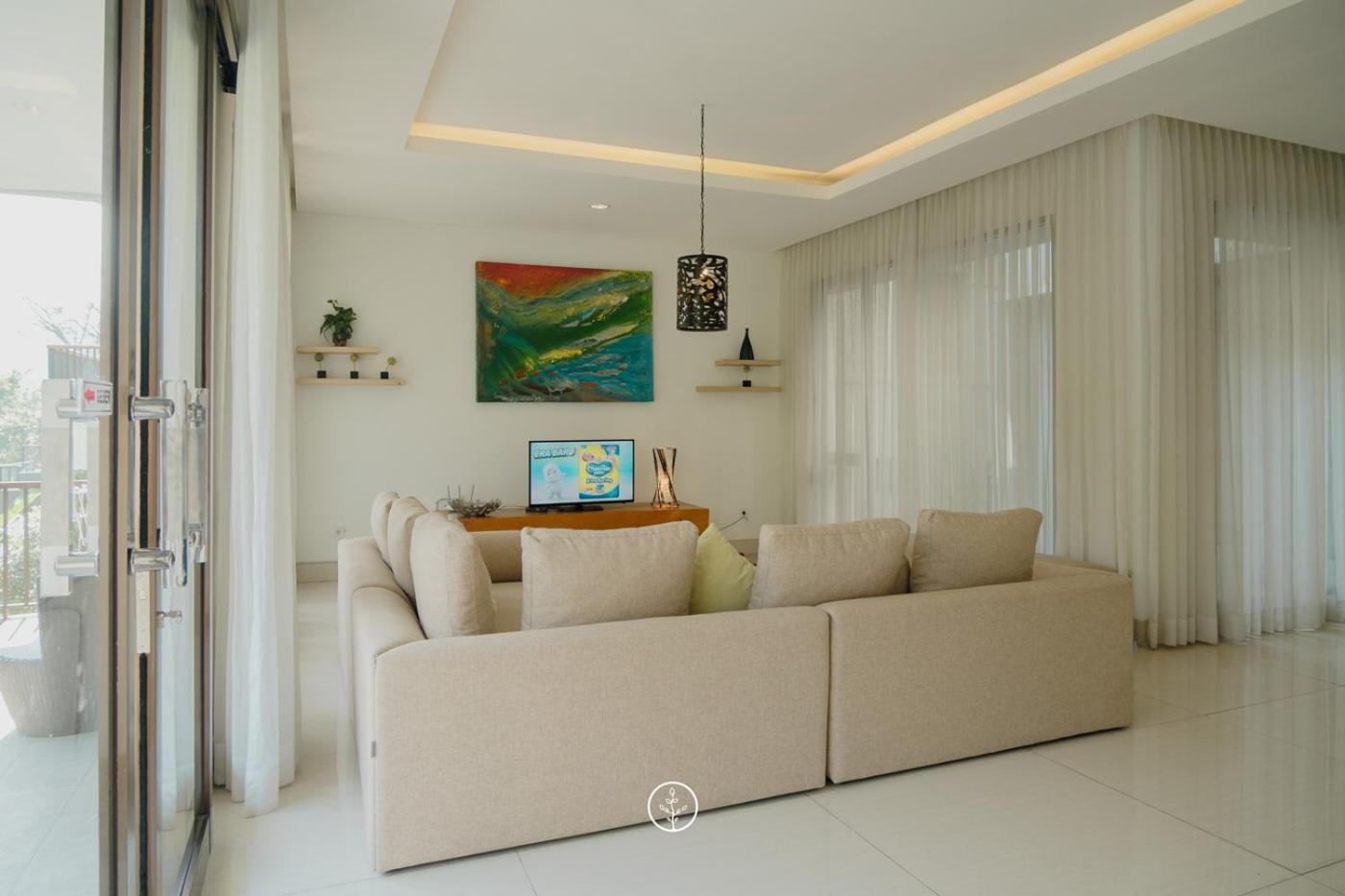 Hikari Hill View Villa 7 Bedrooms With A Private Swimming Pool And Billiard Bandung Exterior photo