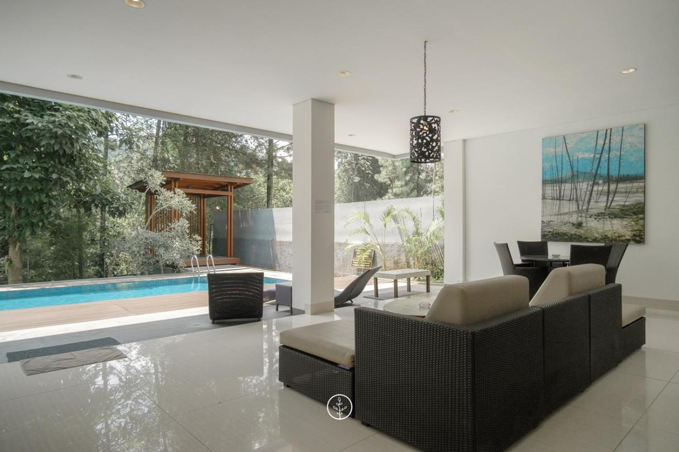 Hikari Hill View Villa 7 Bedrooms With A Private Swimming Pool And Billiard Bandung Exterior photo