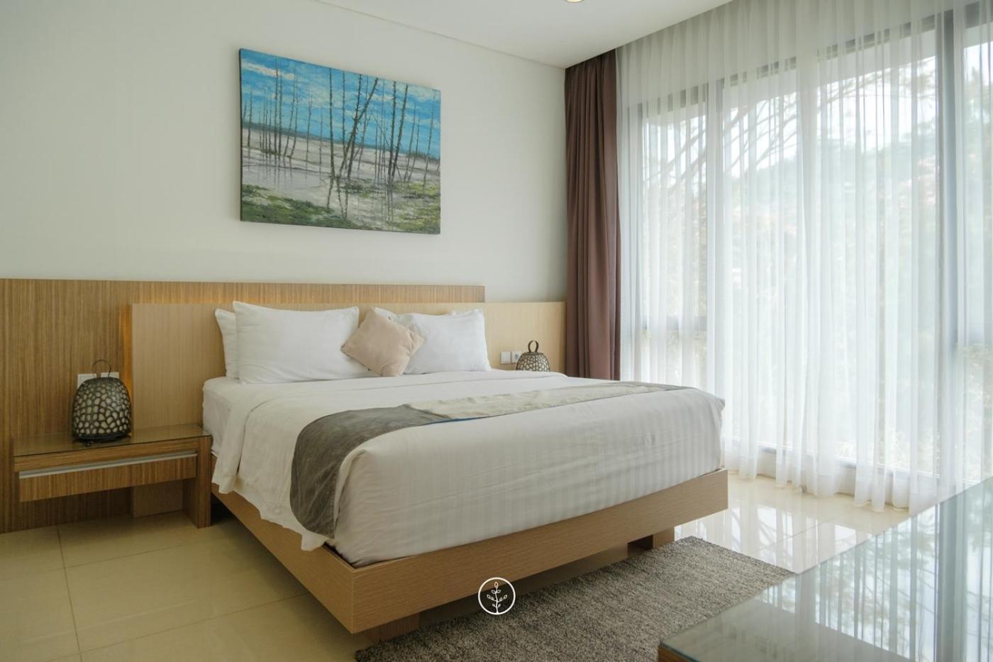 Hikari Hill View Villa 7 Bedrooms With A Private Swimming Pool And Billiard Bandung Exterior photo